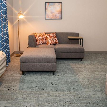 Hilton Garden Inn Mattoon, Il ภายนอก รูปภาพ