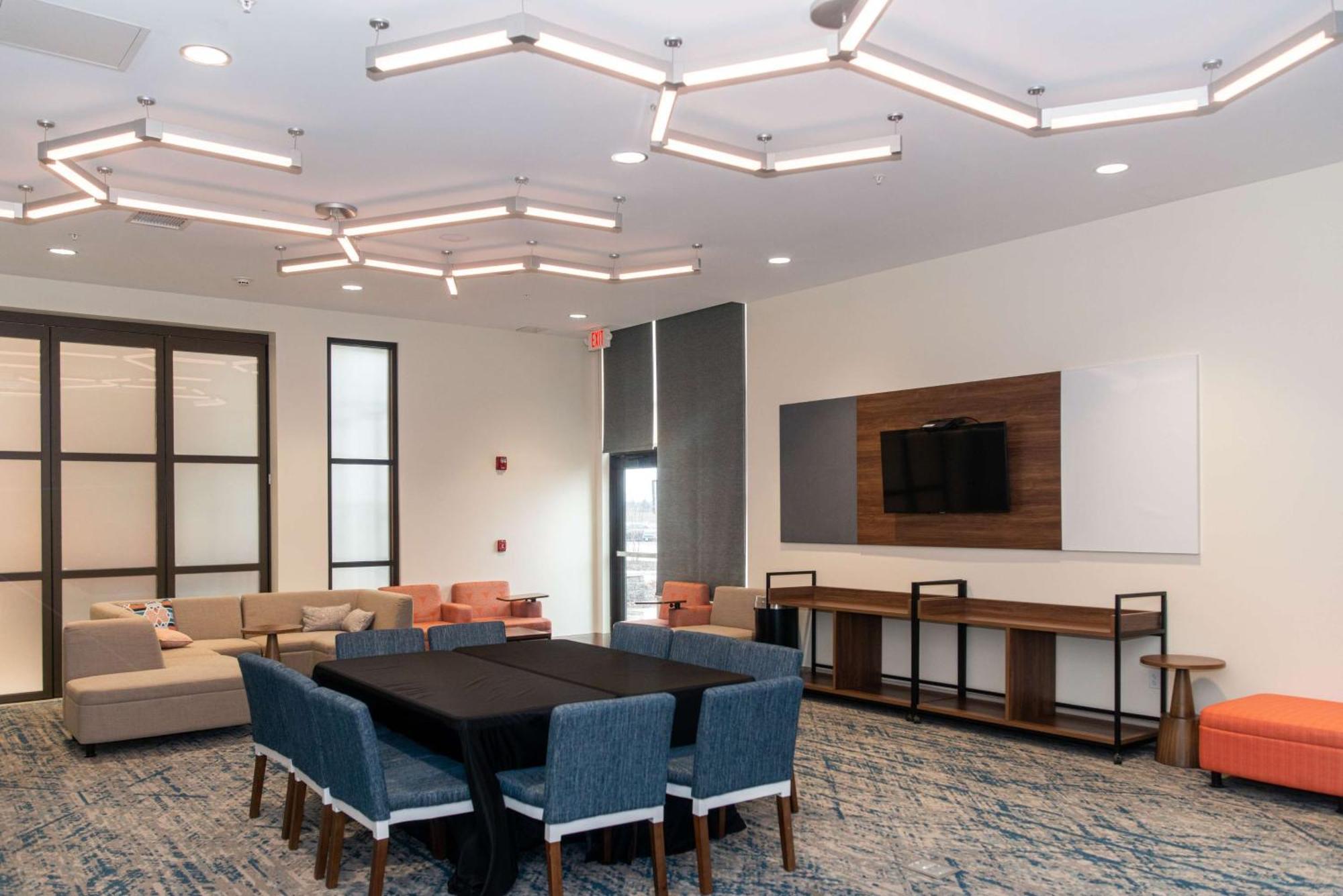 Hilton Garden Inn Mattoon, Il ภายนอก รูปภาพ