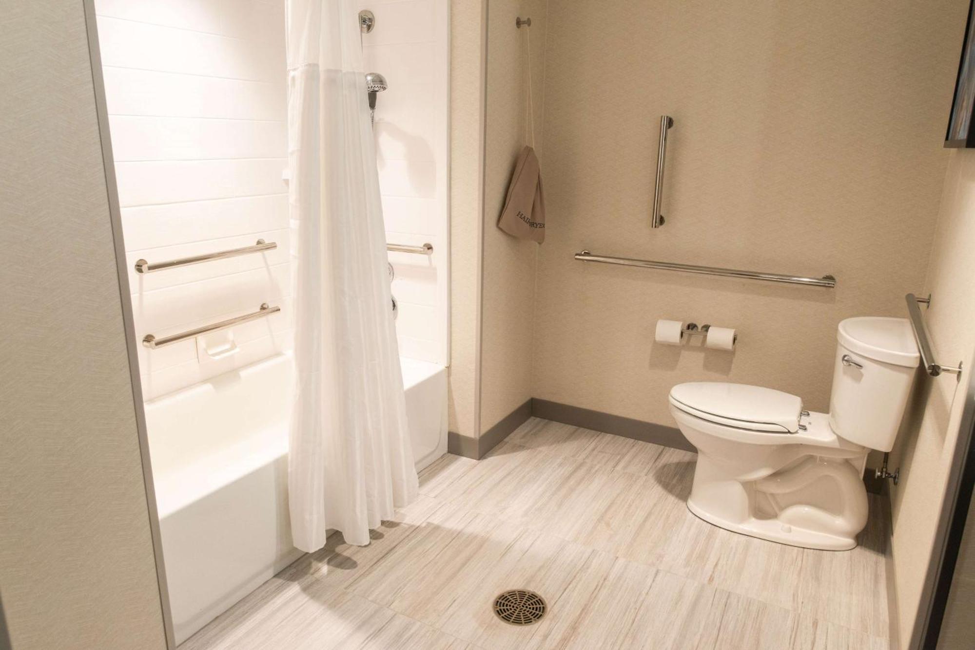 Hilton Garden Inn Mattoon, Il ภายนอก รูปภาพ